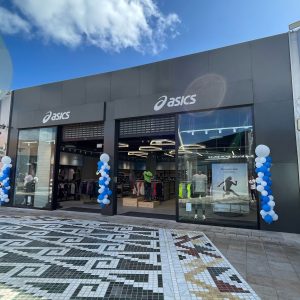 REAPERTURA DE ASICS EN LAS TERRAZAS OUTLET